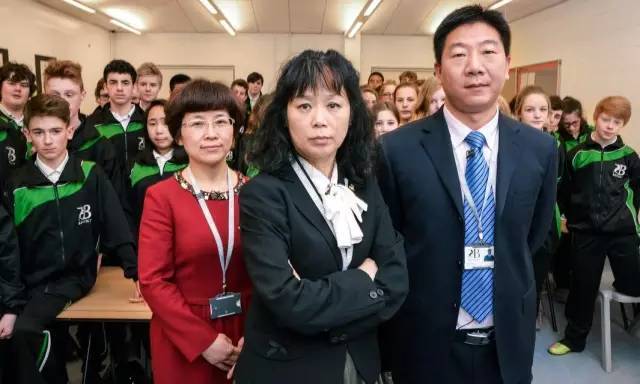 英国人出3.5亿高价,只为买一张中国的九九乘法表